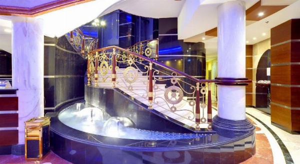 Leader Al Muna Kareem Hotel image 5